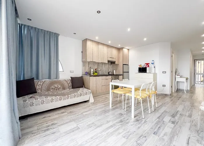 Mareverde Complex Whit Diffuse Pool And Chiringuito